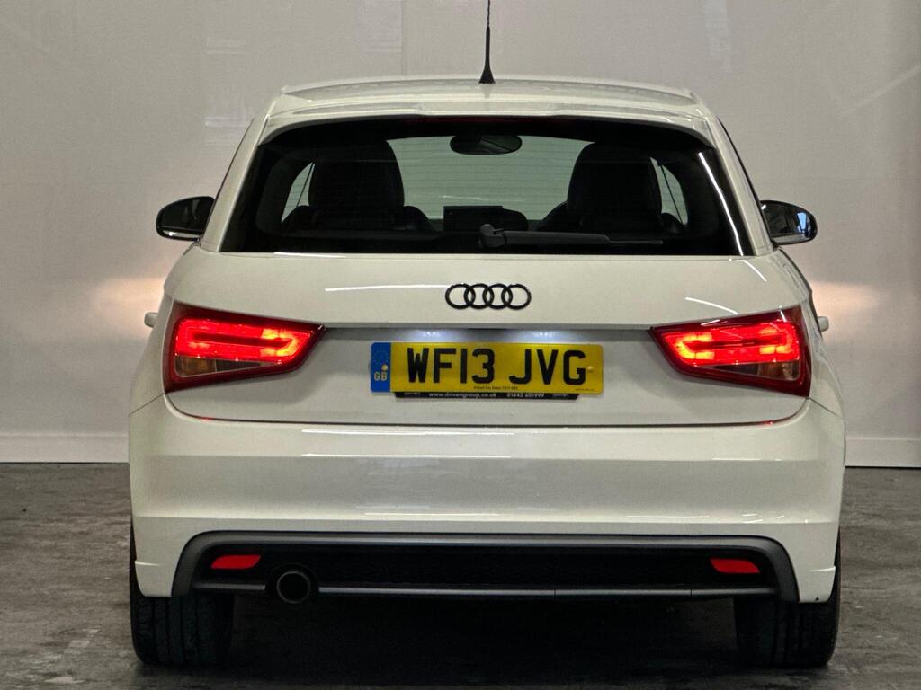 Audi A1 1.6 TDI S line Sportback Euro 5 (s/s) 5dr full