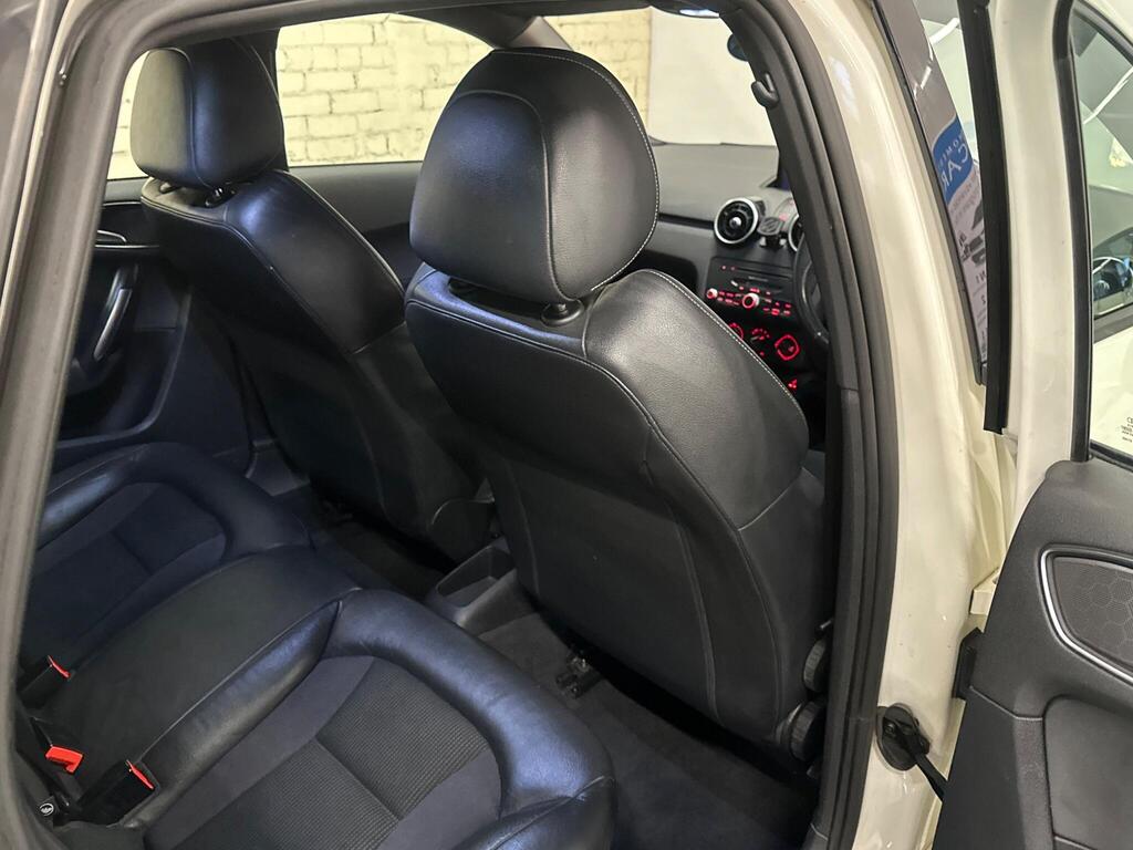 Audi A1 1.6 TDI S line Sportback Euro 5 (s/s) 5dr full