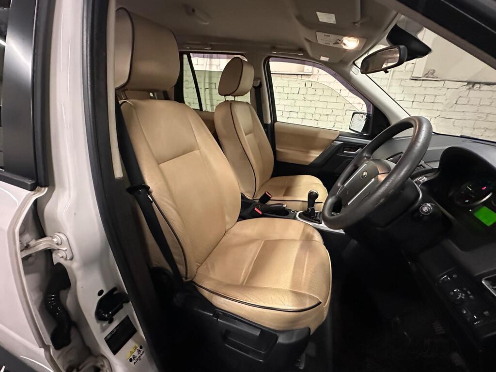 
								Land Rover Freelander 2 2.2 TD4e S 4WD Euro 4 (s/s) 5dr full									