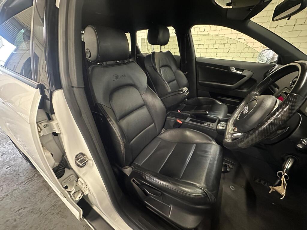 Audi A3 2.0 TDI Black Edition Sportback S Tronic Euro 5 (s/s) 5dr full