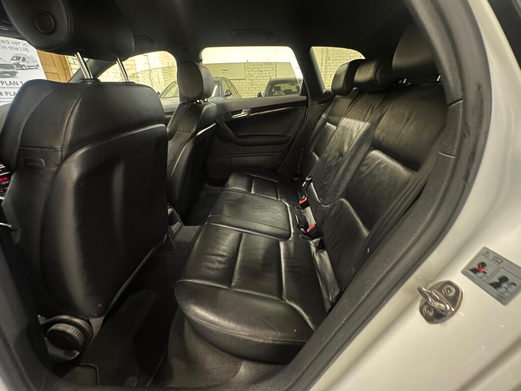 Audi A3 2.0 TDI Black Edition Sportback S Tronic Euro 5 (s/s) 5dr full